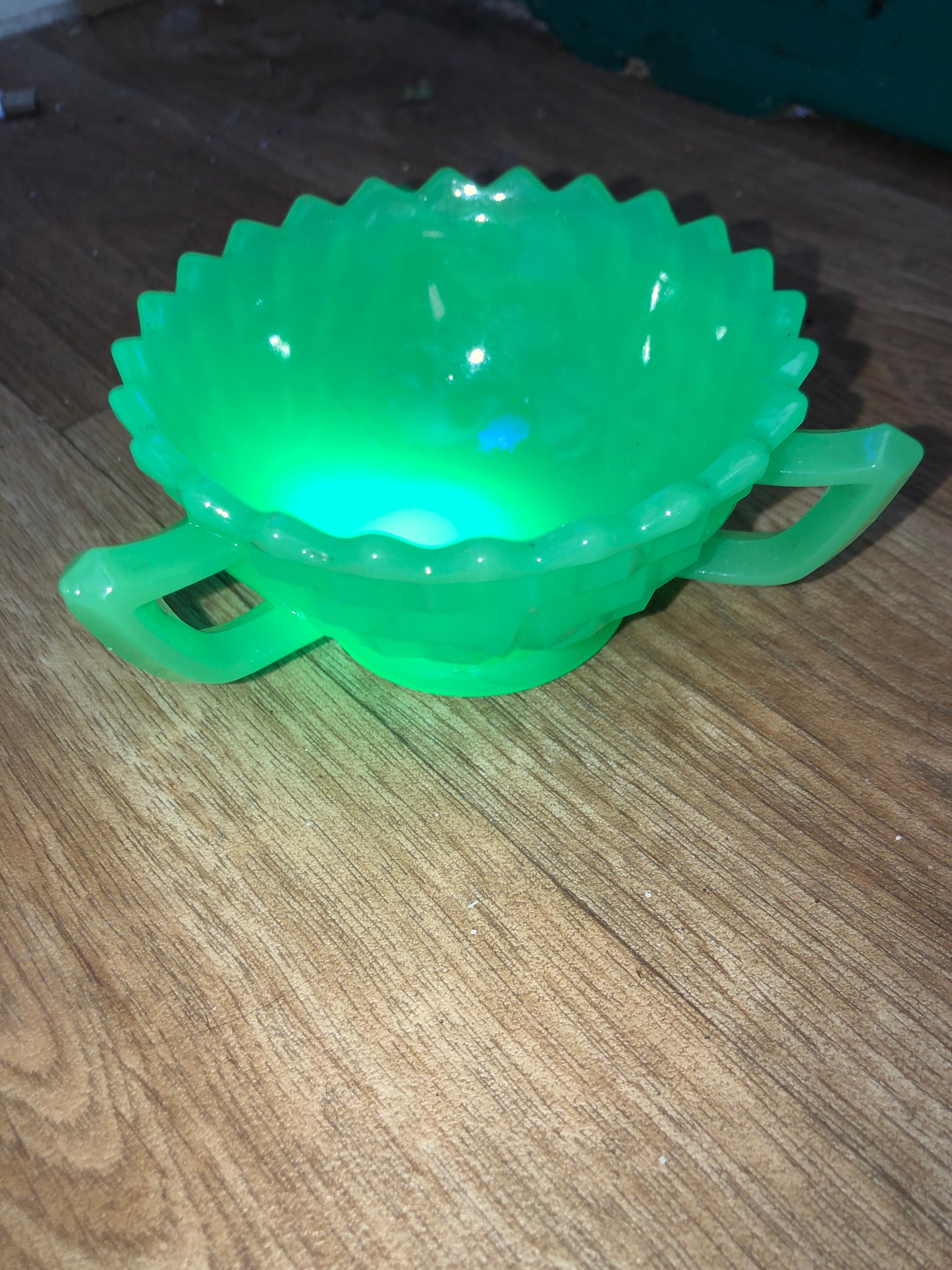 Vintage Jobling Uranium Glass 3-Handled Bowl - Pineapple Pattern