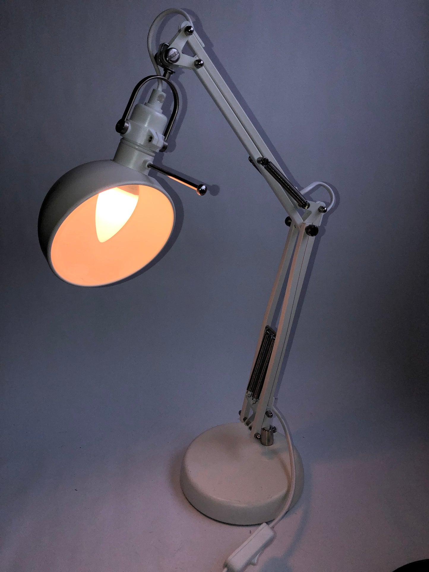 Classic White Articulated Desk Lamp