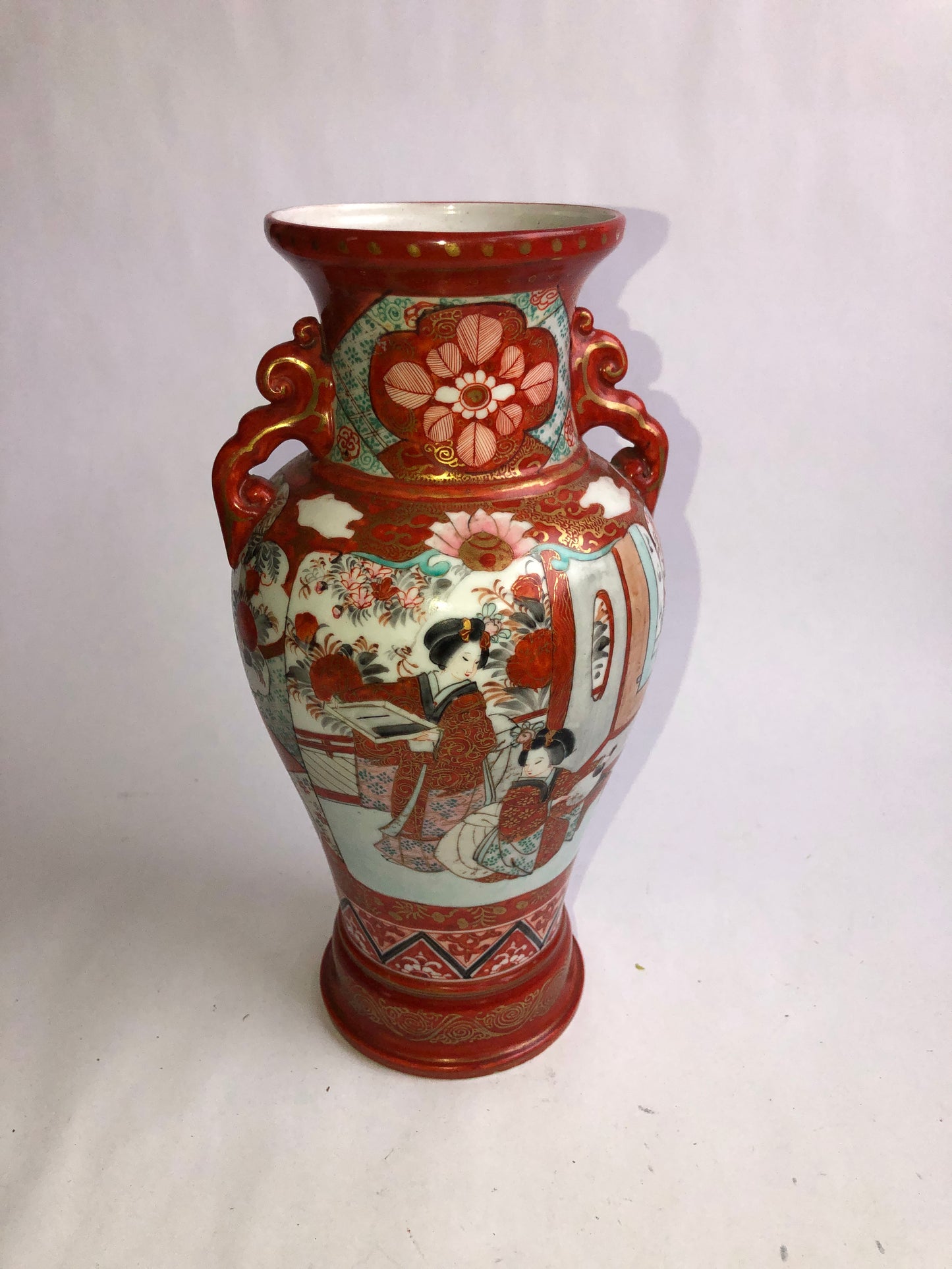 Vintage Japanese Imari / Satsuma Style Vase - Geisha & Peacock Scenes