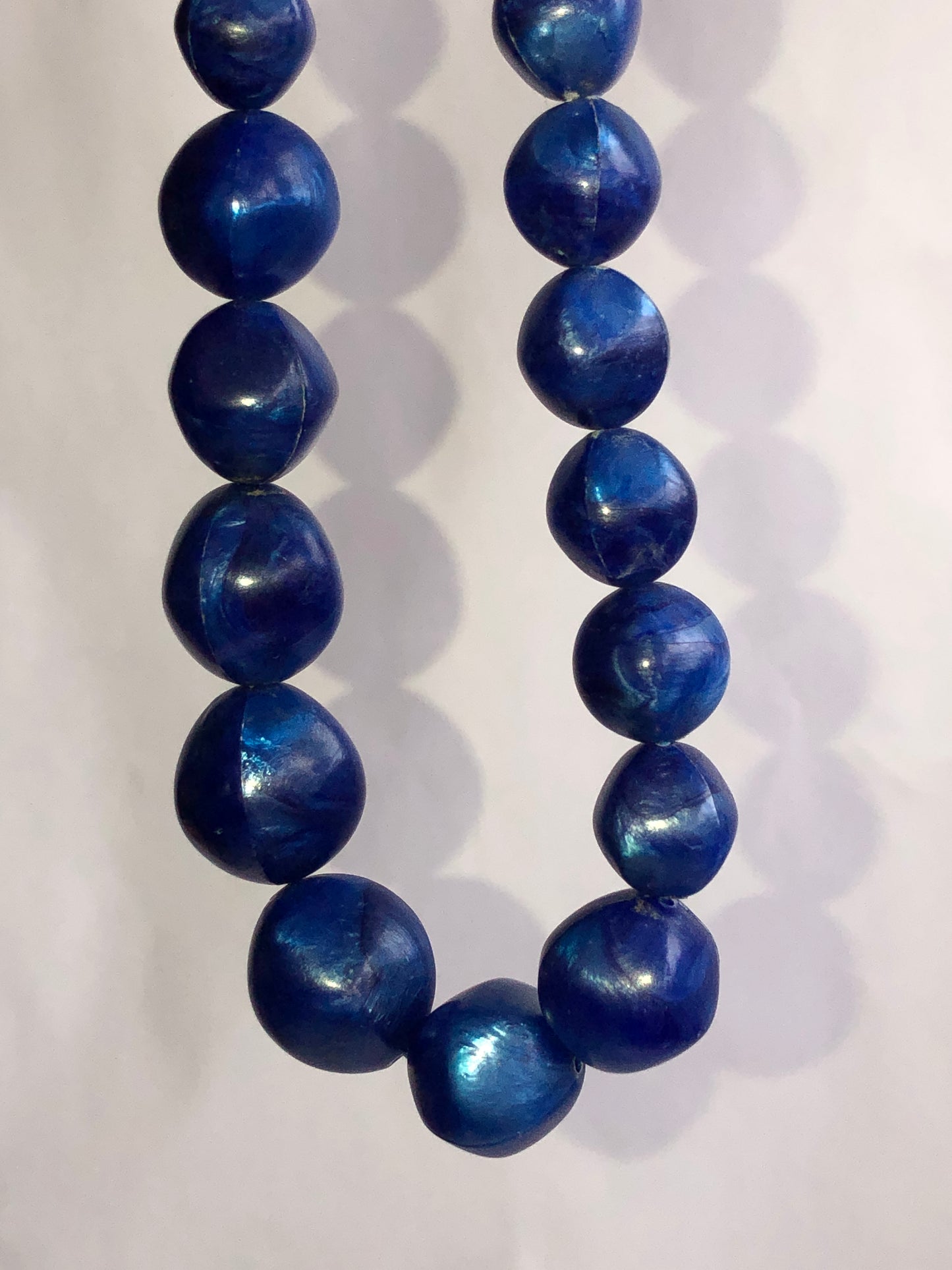 Vibrant Vintage Iridescent Blue Graduated Bead Necklace