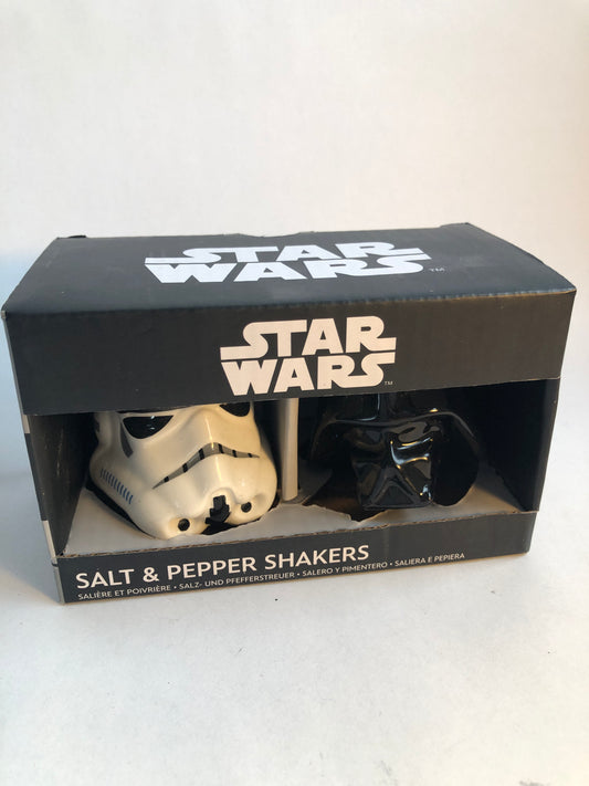 Star Wars Darth Vader Stormtrooper Salt & Pepper Shakers Set