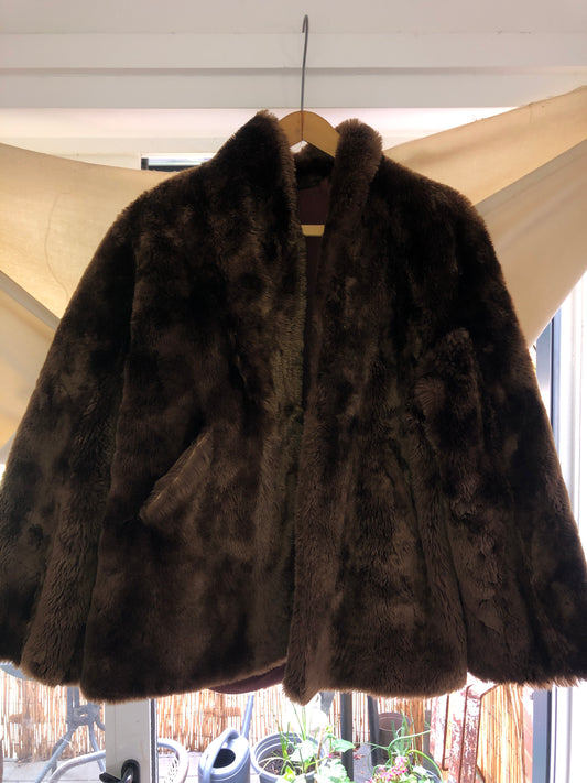 Luxurious Vintage Dark Brown Faux Fur Jacket / Short Coat