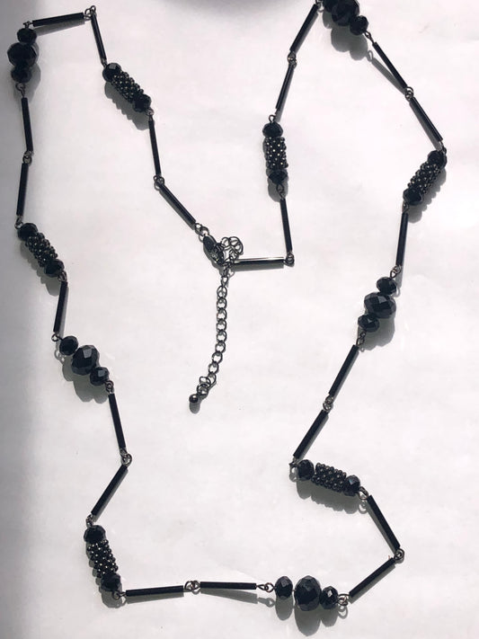 Vintage Black Faceted Bead Necklace - Twinkling